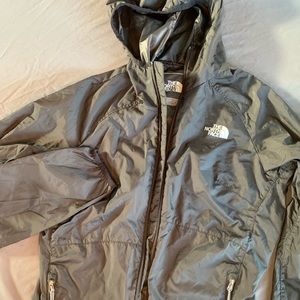 The north face windbreak with drawstring